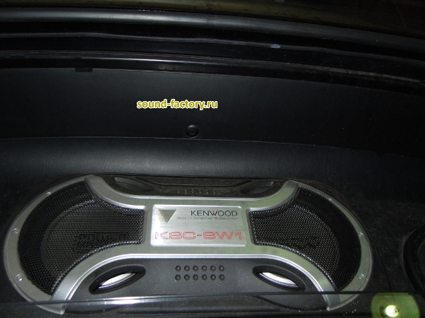 Уставновка: Сабвуфер в Honda S 2000 Установка: Сабвуфер в Honda S 2000